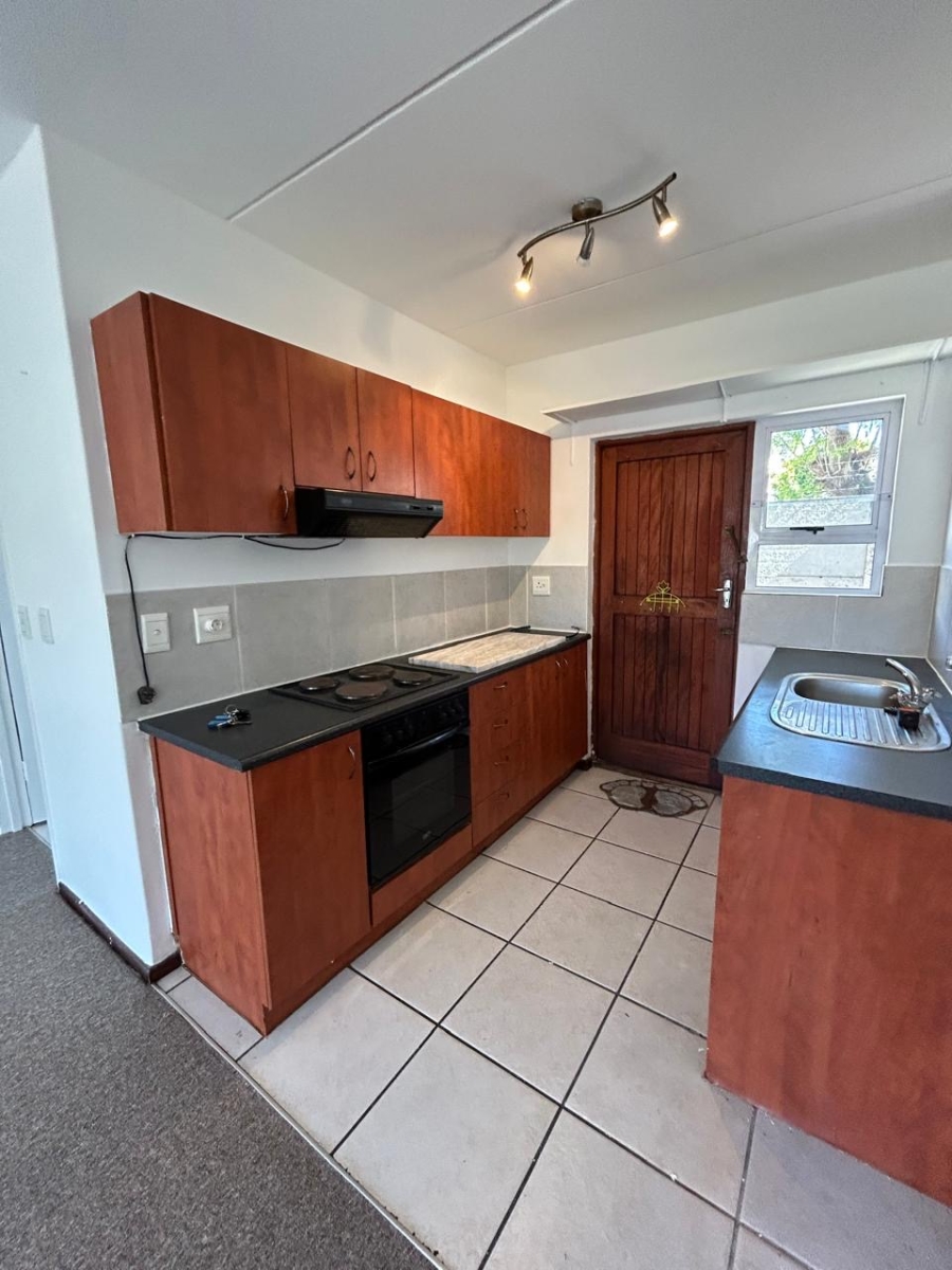 2 Bedroom Property for Sale in Parklands Western Cape
